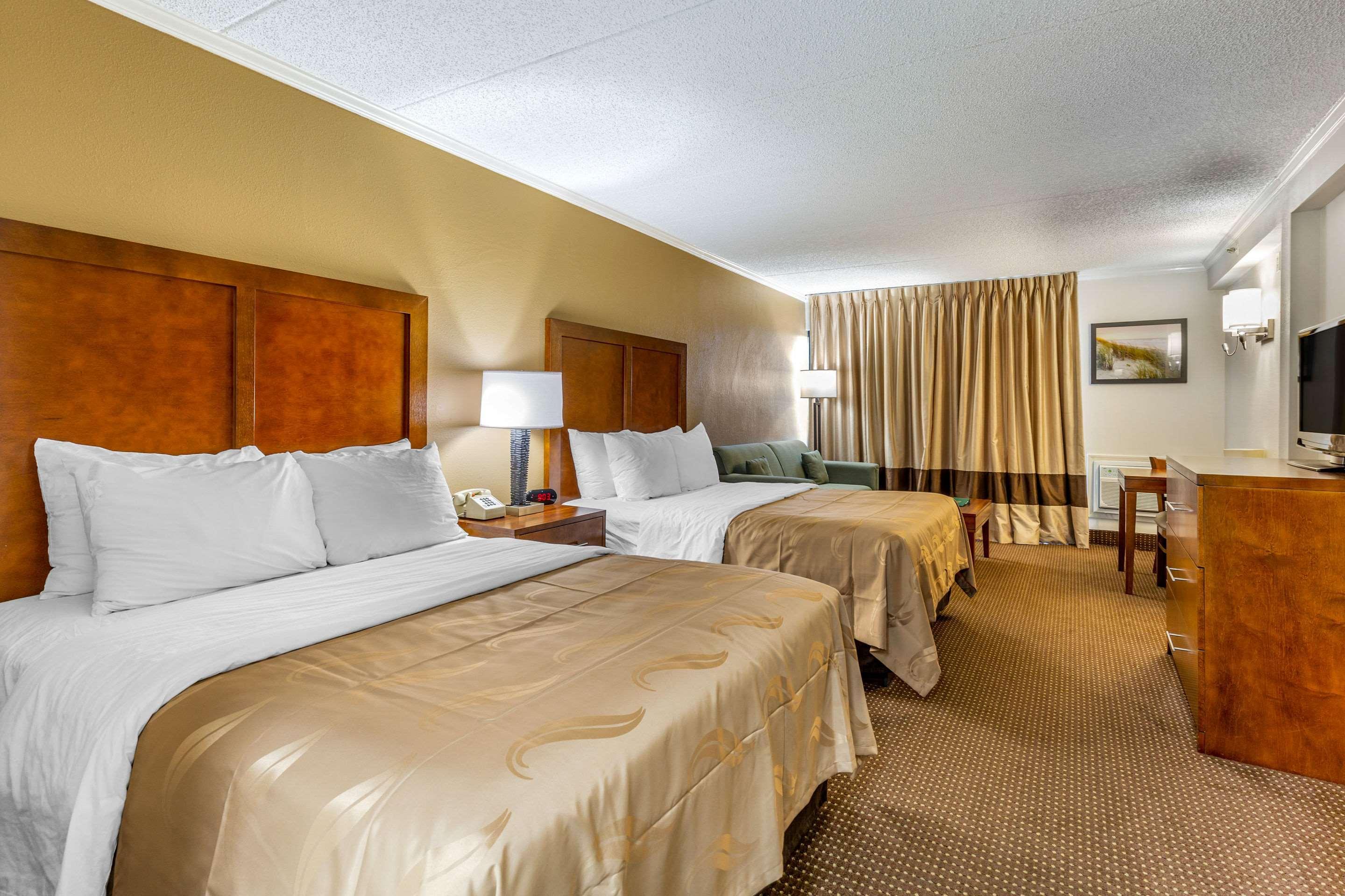 Quality Inn & Suites Oceanblock オーシャン・シティ エクステリア 写真