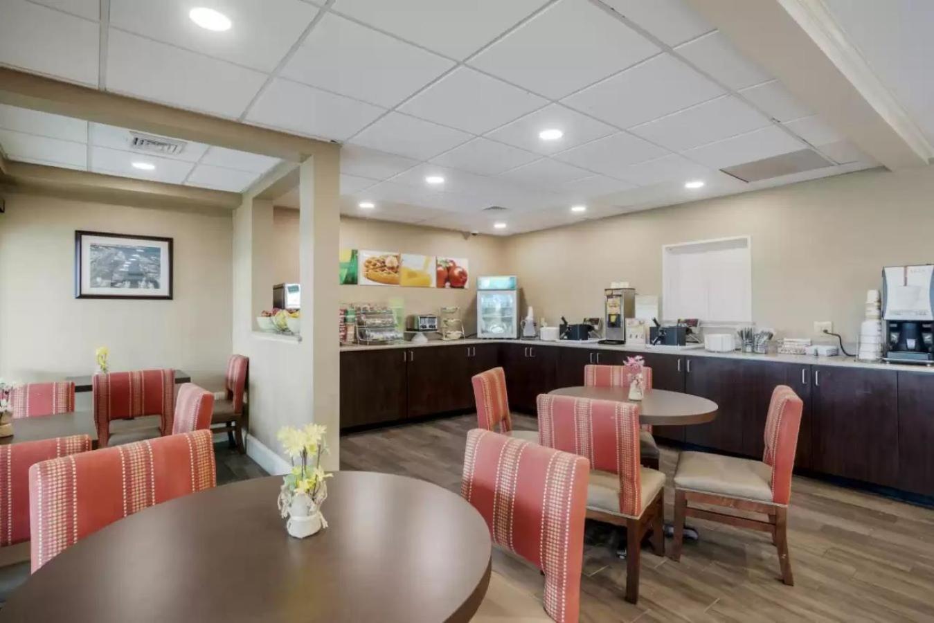 Quality Inn & Suites Oceanblock オーシャン・シティ エクステリア 写真