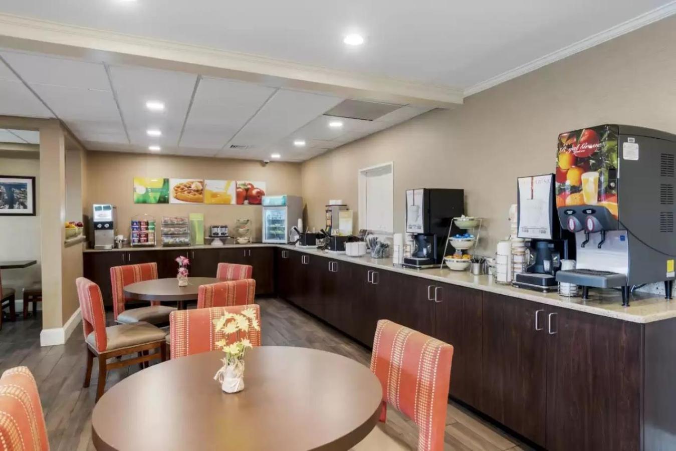 Quality Inn & Suites Oceanblock オーシャン・シティ エクステリア 写真