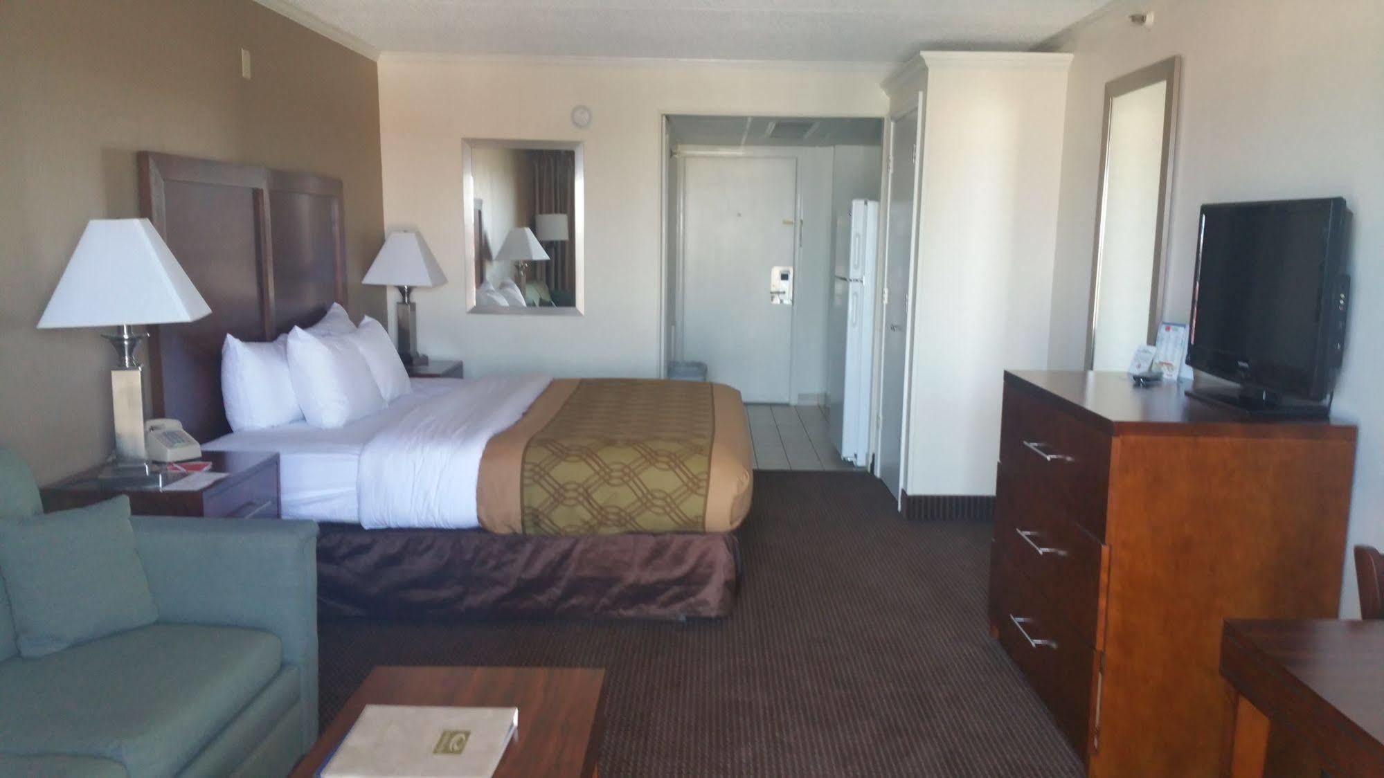Quality Inn & Suites Oceanblock オーシャン・シティ エクステリア 写真